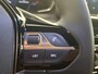 Peugeot e-2008 EV Allure Avantage 54 kWh | Android/Apple Carplay | LM Velgen 17" | PDC Voor en Achter | Cruise Control | Bluetooth | DAB | Airco |