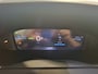 Peugeot e-2008 EV Allure Avantage 54 kWh | Android/Apple Carplay | LM Velgen 17" | PDC Voor en Achter | Cruise Control | Bluetooth | DAB | Airco |