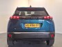 Peugeot e-2008 EV Allure Avantage 54 kWh | Android/Apple Carplay | LM Velgen 17" | PDC Voor en Achter | Cruise Control | Bluetooth | DAB | Airco |