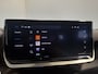 Peugeot e-2008 EV Allure Avantage 54 kWh | Android/Apple Carplay | LM Velgen 17" | PDC Voor en Achter | Cruise Control | Bluetooth | DAB | Airco |