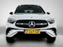 Mercedes-Benz GLC 300e 4MATIC AMG Line | Automaat | Panorama dak | Matrix LED | Burmester 3D | MANUFAKTUR Opalite White | Dashcam | Trekhaak | Heads-Up Display | 4-Zone Climate control | Apple Carplay / Android Auto | Treeplanken | Stoelverwarming | Navigatie | 360 Camera | Half Leder | Parkeersensoren | Sfeerverlichting | 20” AMG Lichtmetalen Velgen |