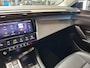 Peugeot 308 SW 1.6 HYbrid 180 Allure Pack Business | Achterbank in 3 delen neerklapbaar met skiluik | Achterbank in delen neerklapbaar | Achteruitrij assistent