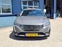 Peugeot 308 SW 1.6 HYbrid 180 Allure Pack Business | Achterbank in 3 delen neerklapbaar met skiluik | Achterbank in delen neerklapbaar | Achteruitrij assistent