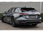Audi A6 Avant e-hybrid Competition Pano l Trekhaak l S-stoelen l