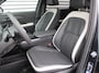 Kia EV5 GT-PlusLine 81.4 kWh | Schuifdak | Stuur-/stoelverwarming + ventilatie | Warmtepomp | 360 Camera | Elek. stoelverst. | Leer | HUD | LED | 19" LM |