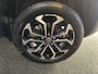 Toyota Yaris Cross 1.5 Hybrid 115 First Edition uit 2025 Rijklaar + Fabrieksgarantie Henk Jongen Auto's in Helmond, al 50 jaar service zoals 't hoort!