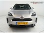 Toyota Yaris Cross 1.5 Hybrid 115 First Edition uit 2025 Rijklaar + Fabrieksgarantie Henk Jongen Auto's in Helmond, al 50 jaar service zoals 't hoort!