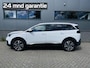 Peugeot 5008 1.2 PureTech Allure | nieuwe distributieriem | Trekhaak | 7-persoons | 24 mnd Garantie | Muziek streamen