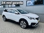 Peugeot 5008 1.2 PureTech Allure | nieuwe distributieriem | Trekhaak | 7-persoons | 24 mnd Garantie | Muziek streamen
