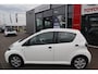 Toyota Aygo 5-DEURS AIRCO LAGE-KMSTAND!