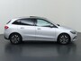 Mercedes-Benz B-klasse 180 Business Solution Luxury | Panoramadak | Sfeerverlichting | Widescreen | Getint glas | Stoelverwarming |
