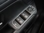 Mercedes-Benz B-klasse 180 Business Solution Luxury | Panoramadak | Sfeerverlichting | Widescreen | Getint glas | Stoelverwarming |