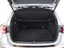 Mercedes-Benz B-klasse 180 Business Solution Luxury | Panoramadak | Sfeerverlichting | Widescreen | Getint glas | Stoelverwarming |