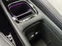 Volkswagen ID.3 Pro Edition 204pk 58kWh | Trekhaak | Stoel/Stuur verwarming | Navi | 19"LMV