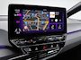 Volkswagen ID.3 Pro Edition 204pk 58kWh | Trekhaak | Stoel/Stuur verwarming | Navi | 19"LMV