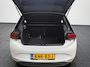 Volkswagen ID.3 Pro Edition 204pk 58kWh | Trekhaak | Stoel/Stuur verwarming | Navi | 19"LMV