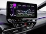 Volkswagen ID.3 Pro Edition 204pk 58kWh | Trekhaak | Stoel/Stuur verwarming | Navi | 19"LMV