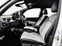Volkswagen ID.3 Pro Edition 204pk 58kWh | Trekhaak | Stoel/Stuur verwarming | Navi | 19"LMV