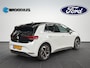 Volkswagen ID.3 Pro Edition 204pk 58kWh | Trekhaak | Stoel/Stuur verwarming | Navi | 19"LMV