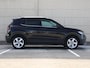 Volkswagen T-Cross 1.5 TSI Style Business R 150PK DSG | Led | Camera | Stoelverwarming | Digitaal dashboard | Cruise control