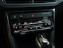 Volkswagen T-Cross 1.5 TSI Style Business R 150PK DSG | Led | Camera | Stoelverwarming | Digitaal dashboard | Cruise control