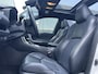 Toyota RAV4 2.5 Hybrid AWD Bi-Tone PANO+TREKHAAK+JBL NL AUTO