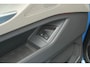 Volkswagen Multivan 1.4 eHybrid 218pk L2H1 Life 7p | Harmon Kardon | Adaptieve Cruise Control | Ergo Stoelen | Panoramadak | Travel Assist  | Trekhaak