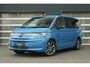 Volkswagen Multivan 1.4 eHybrid 218pk L2H1 Life 7p | Harmon Kardon | Adaptieve Cruise Control | Ergo Stoelen | Panoramadak | Travel Assist  | Trekhaak