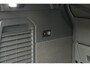Volkswagen Multivan 1.4 eHybrid 218pk L2H1 Life 7p | Harmon Kardon | Adaptieve Cruise Control | Ergo Stoelen | Panoramadak | Travel Assist  | Trekhaak