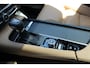 Volvo V90 Cross Country T6 AWD Pro | Massagestoelen Geventileerd | Bowers & Wilkins | 360 Graden Camera | Panoramadak | Adaptieve Cruise Control | Apple Carplay/ Andoid Auto | Gelamineerde Zijruiten | Standkachel
