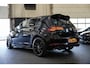 Volkswagen Golf 2.0 TSI 301 pk 4Motion R / Akraprovic/ Dynaudio/ ACC/ DCC/ Keyless/ Virtual/ Adapt.Cruise/ Pano-Dak/ Downpipe/ Camera/ 19''LMV