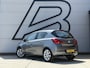 Opel Corsa 1.4 Favourite Airco|Carplay|PDC|Navi|Trekhaak|Elek ramen|N.A.P|APK tot 02-2027