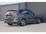 BMW X5 xDrive45e High Executive | BTW | M-SPORT | HUD | 4WIELSTUURING | SKYLOUNGE | CABRON | 22'' | ACC | DEALER ONDH | 360 |