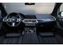 BMW X5 xDrive45e High Executive | BTW | M-SPORT | HUD | 4WIELSTUURING | SKYLOUNGE | CABRON | 22'' | ACC | DEALER ONDH | 360 |