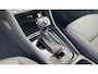 Skoda Karoq 1.5 TSI 150pk DSG ACT Business Edition | Wegkl. trekhaak | Navigatie | Clima | Led