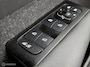Volvo XC40 2.0 B4 R-Design "Bliss | Adaptive Cruise | Pilot Assist | Trekhaak | Stoelverwarming | Stuurwielverwarming |