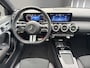 Mercedes-Benz A-klasse 250 e AMG Line Panoramadak | 19"Velg | Sfeer | Elektrisch Stoel(en) met geheugen | Camera |