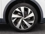 Volkswagen ID.4 First 77 kWh 204 Pk | Trekhaak | Adaptive Cruise | Stoel/Stuur Verwarming | Camera | CarPlay | 20 Inch | 104.081 Km !!
