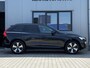 Volvo XC60 2.0 T6 Plug-in hybrid AWD Plus Dark 349 PK | Long range | Trekhaak | Leder | Panoramadak