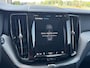 Volvo XC60 2.0 T6 Plug-in hybrid AWD Plus Dark 349 PK | Long range | Trekhaak | Leder | Panoramadak