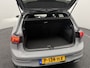 Volkswagen Golf 1.5 TSI R-Line Business | IQ Light | Panoramadak | Head-Up Display | Camera