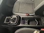 Volkswagen ID.4 Pro Limited Edition 77 kWh Navigatie Apple Carplay/Android Auto Keyless PDC V+A Climate Control DAB+ Lane Assist Adaptieve Cruise control Velours / Alcantara bekleding 19" Lichtmetalen Velgen