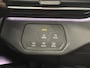 Volkswagen ID.4 Pro Limited Edition 77 kWh Navigatie Apple Carplay/Android Auto Keyless PDC V+A Climate Control DAB+ Lane Assist Adaptieve Cruise control Velours / Alcantara bekleding 19" Lichtmetalen Velgen