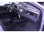 Toyota RAV4 AWD Dynamic Team-Duitsland navigatie camera 1650kg trekgewicht onderhouds historie electrische achterklep stoel/stuurverwarming private-glas half lederen bekleding