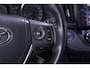 Toyota RAV4 AWD Dynamic Team-Duitsland navigatie camera 1650kg trekgewicht onderhouds historie electrische achterklep stoel/stuurverwarming private-glas half lederen bekleding
