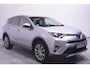 Toyota RAV4 AWD Dynamic Team-Duitsland navigatie camera 1650kg trekgewicht onderhouds historie electrische achterklep stoel/stuurverwarming private-glas half lederen bekleding