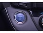 Toyota RAV4 AWD Dynamic Team-Duitsland navigatie camera 1650kg trekgewicht onderhouds historie electrische achterklep stoel/stuurverwarming private-glas half lederen bekleding