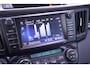 Toyota RAV4 AWD Dynamic Team-Duitsland navigatie camera 1650kg trekgewicht onderhouds historie electrische achterklep stoel/stuurverwarming private-glas half lederen bekleding