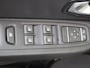 Renault Clio Estate 0.9 TCe 90 PK Limited Navigatie | Airco| Cruise Control | Parkeersensoren Achter | Lichtmetalen Velgen
