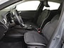 Renault Clio 1.0 TCe 100 PK Bi-Fuel Intens Navigatie | Camera  |  Climate  Control | Cruise Control | Parkeersensoren | Lichtmetalen Velgen